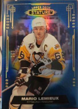 Mario Lemieux [Photo Variant Blue] #71 Hockey Cards 2021 Upper Deck Stature