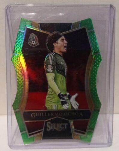 Guillermo Ochoa [Neon Green Prizm Die Cut] #102 Soccer Cards 2016 Panini Select