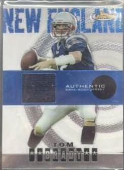 Tom Brady [Jersey Refractor] #105 Football Cards 2004 Topps Finest