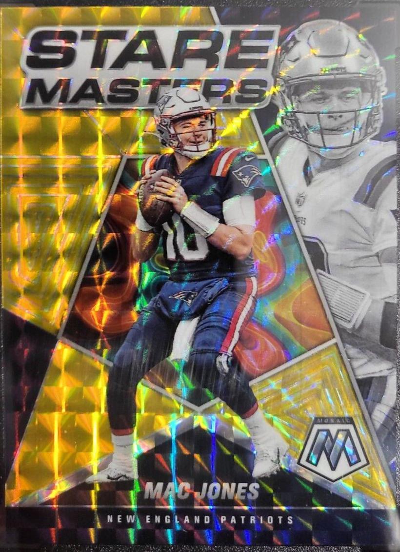 Mac Jones [Gold] #SM-7 Football Cards 2022 Panini Mosaic Stare Masters