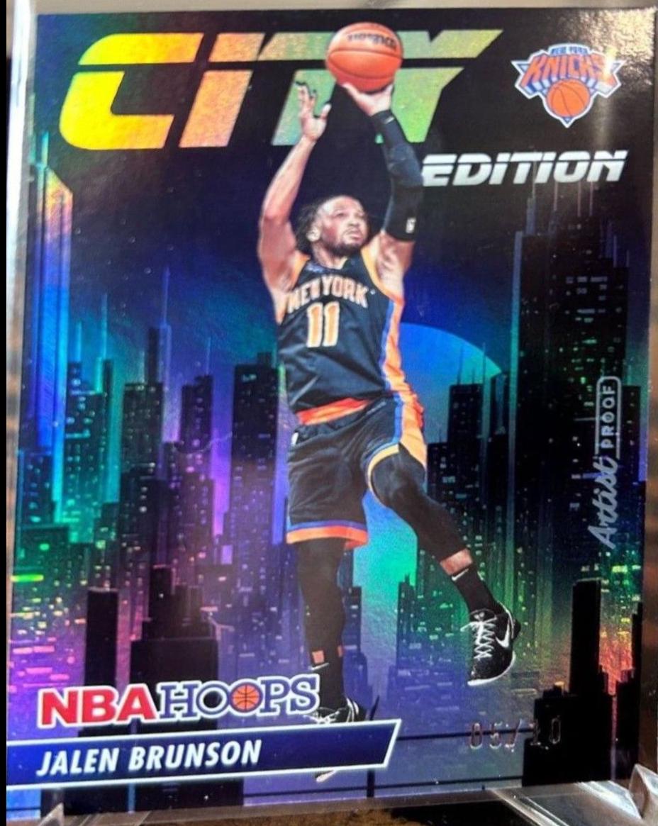 Jalen Brunson [Artist Proof Gold] #21 Basketball Cards 2023 Panini Hoops City Edition