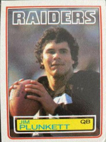 Jim Plunkett #307 Football Cards 1983 Topps