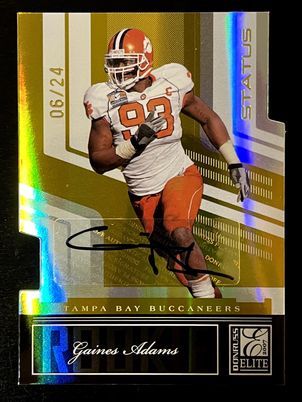 Gaines Adams [Status Gold Autograph] 139 Prices 2007 Panini Donruss