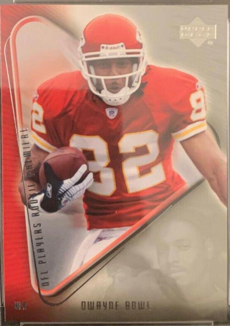 Dwayne Bowe #4 Football Cards 2007 Upper Deck Rookie Premiere