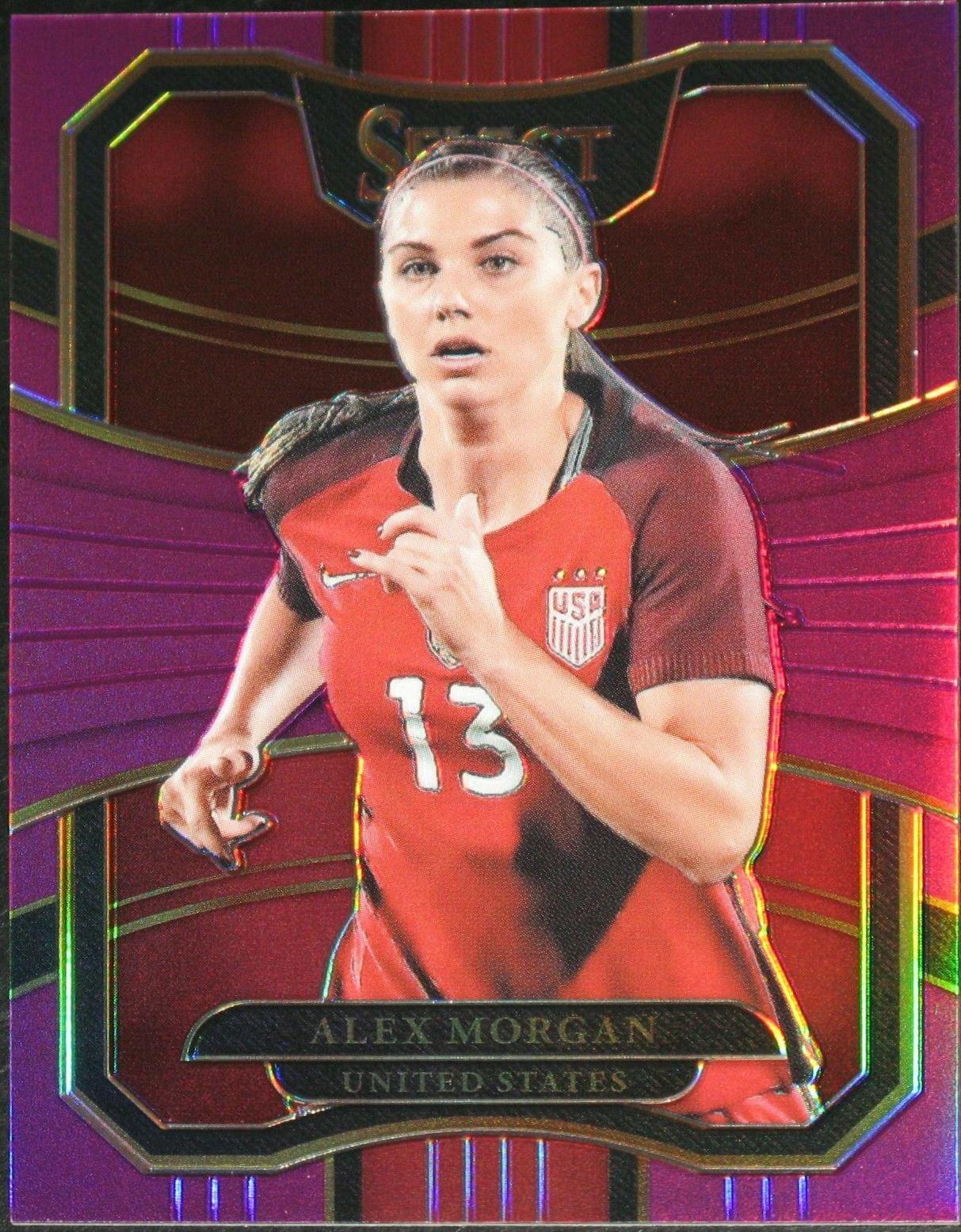 Alex Morgan [Fuchsia] #13 Soccer Cards 2017 Panini Select