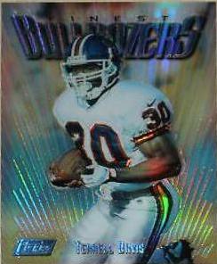 Terrell Davis [Refractor] #145 Football Cards 1997 Topps Finest