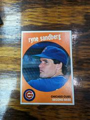 Front | Ryne Sandberg [Hand Cut] Baseball Cards 1989 Baseball Cards Magazine Repli