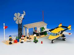 LEGO Set | Outback Airstrip LEGO Town