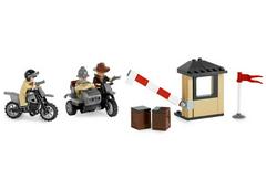 LEGO Set | Indiana Jones Motorcycle Chase LEGO Indiana Jones