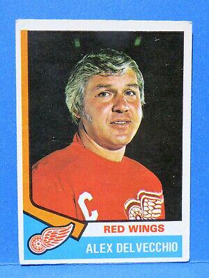 Alex Delvecchio #222 Hockey Cards 1974 O-Pee-Chee