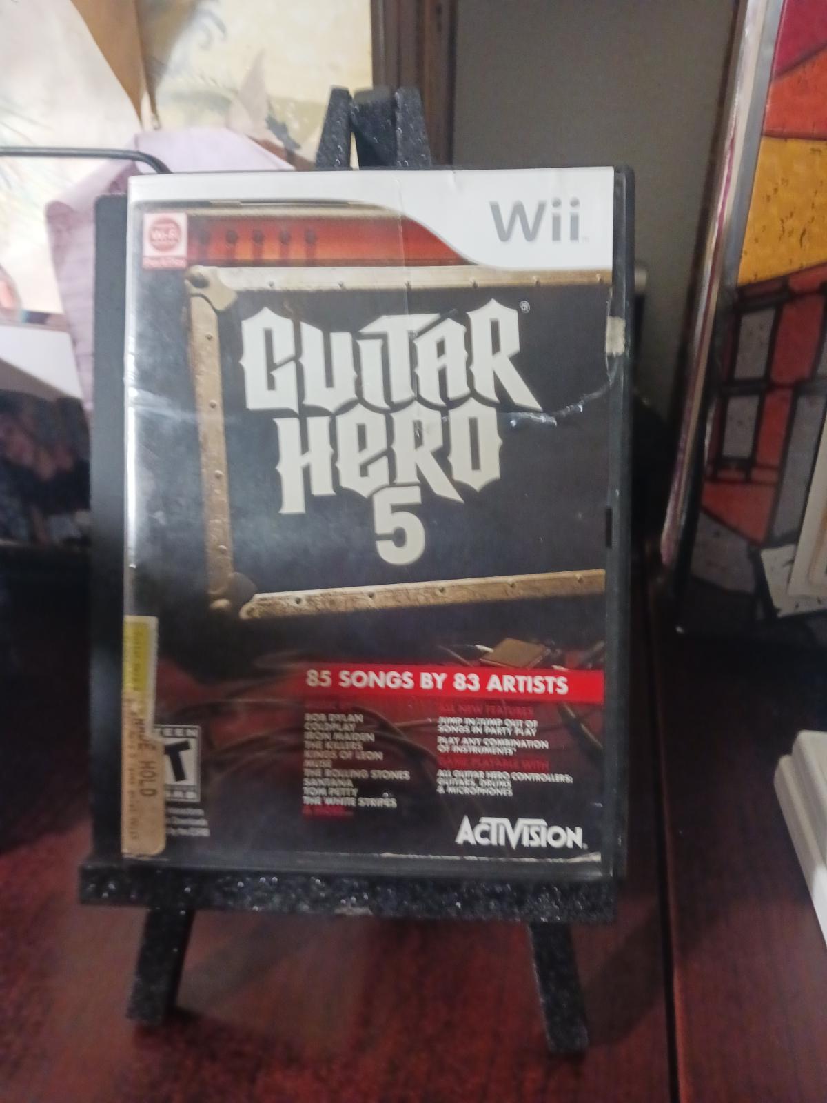 Guitar Hero 5 Item and Box only Wii