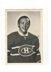 Yvon Cournoyer #23 Hockey Cards 1970 O-Pee-Chee Deckle Edge Prices