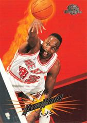 Kevin Willis #68 Basketball Cards 1995 Skybox Premium Prices