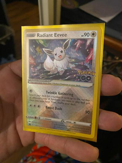 Radiant Eevee #SWSH230 photo