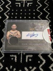 Cain Velasquez Ufc Cards 2016 Topps UFC Top of the Class Autograph Relic Prices