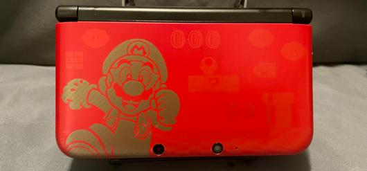 Nintendo 3DS XL Super Mario Bros 2 Limited Edition photo