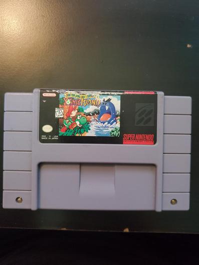 Super Mario World 2 Yoshi's Island photo