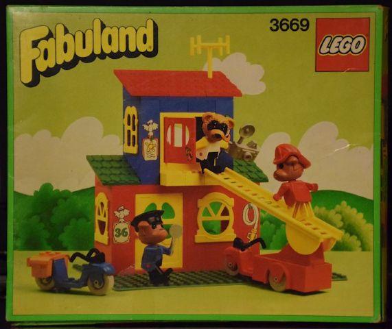 Fire and Police Headquarters #3669 LEGO Fabuland