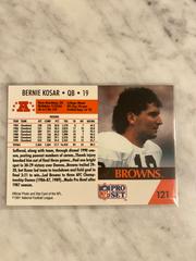 No NFLPA Logo | Bernie Kosar [No NFLPA Logo] Football Cards 1991 Pro Set