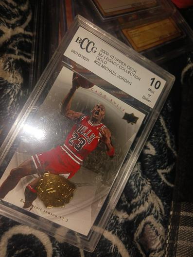 Michael Jordan [Gold] #23 photo