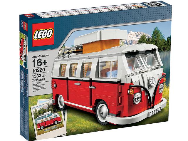 Volkswagen T1 Camper Van #10220 LEGO Sculptures