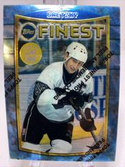 Wayne Gretzky [Super Team Winners] #41 Hockey Cards 1994 Finest Prices