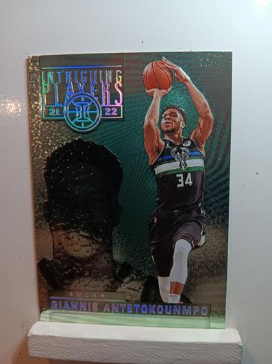 Giannis Antetokounmpo [Emerald] #8 photo