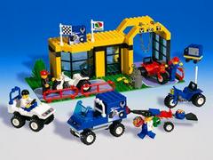 LEGO Set | Super Cycle Center LEGO Town