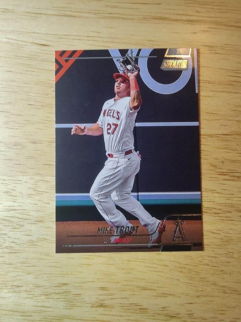 Mike Trout | Ungraded | 2022 Stadium Club