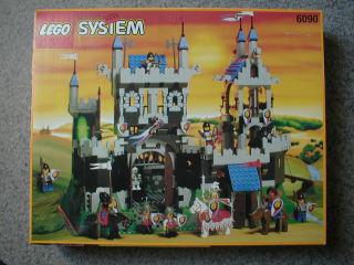 Royal Knight's Castle #6090 LEGO Castle