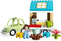 LEGO Set | Family House on Wheels LEGO DUPLO