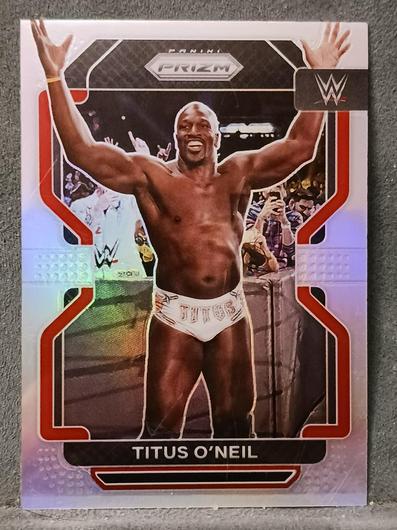 Titus O'Neil [Silver Prizm] #183 photo