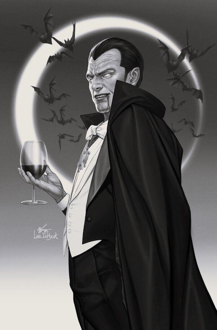 Universal Monsters: Dracula [Lee Silver Foil] #1 (2023) Comic Books Universal Monsters: Dracula