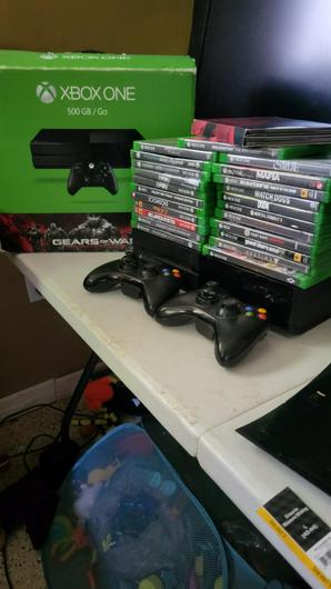 Xbox One 500 GB Black Console photo