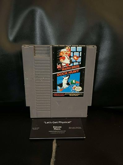 Super Mario Bros and Duck Hunt photo