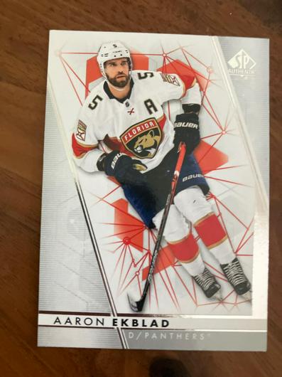 Aaron Ekblad [Limited Gold] #5 photo