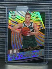 Donte DiVincenzo [Galactic] #4 Basketball Cards 2018 Panini Revolution Rookie Prices