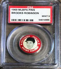 Brooks Robinson Baseball Cards 1969 MLBPA Pins Prices