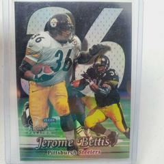 Jerome Bettis #37 Football Cards 1999 Flair Showcase Prices