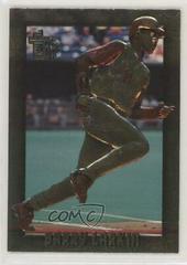Barry Larkin [Golden Idols] #129 Baseball Cards 1995 Topps Embossed Prices