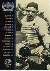 Yogi Berra #56 Baseball Cards 2000 Upper Deck Yankees Legends Prices