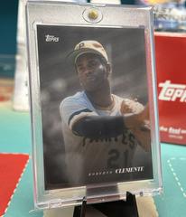 Roberto Clemente [Player Color] #67 Baseball Cards 2022 Topps Black and White Prices