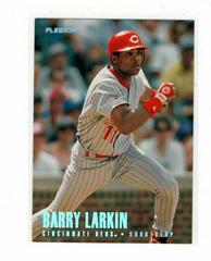 Barry Larkin #345 Baseball Cards 1996 Fleer Tiffany Prices