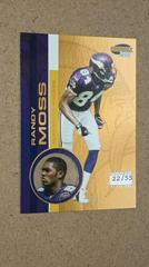 Randy Moss [Premiere Date] Football Cards 2001 Pacific Invincible Prices