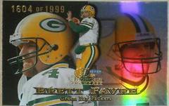 Brett Favre #173 Football Cards 1999 Flair Showcase Prices