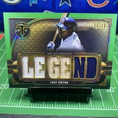 Tony Gwynn [Emerald] Baseball Cards 2022 Topps Triple Threads Relics Legends Prices