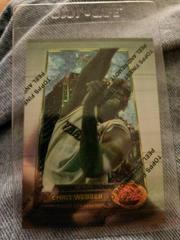 Chris Webber [Refractor w/ Coating] #104 Basketball Cards 1994 Finest Prices