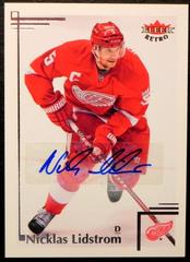 Nicklas Lidstrom [Autograph] #70 Hockey Cards 2012 Fleer Retro Prices