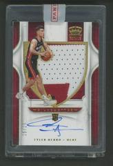 Tyler Herro [Gold] #CR-THR Basketball Cards 2019 Panini Crown Royale Rookie Autographs Prices