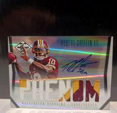 Robert Griffin III [Jersey Autograph] #202 Football Cards 2012 Panini Limited Prices